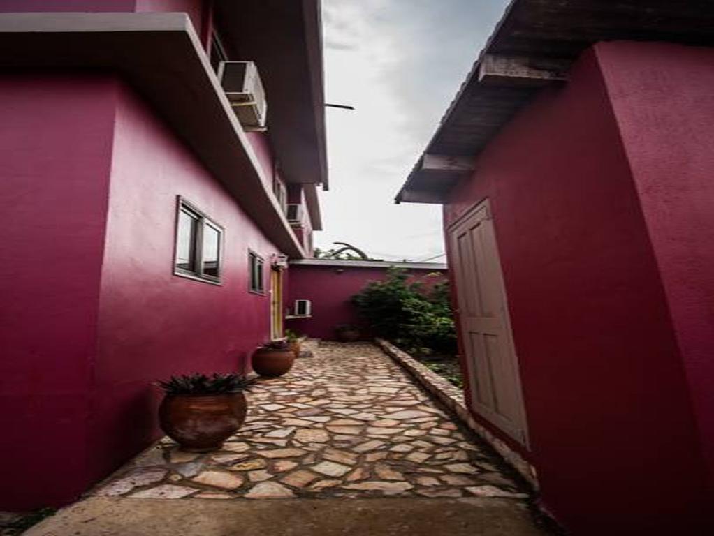 The Sleepy Hippo Hotel Accra Exteriör bild